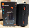 Altavoz Bluetooth Portátil A318 Pro - Altavoz Inalámbrico Impermeable IPX con Luces LED RGB, Batería 1500mAh, Sistema TWS Sonido Estéreo y Función Manos Libres